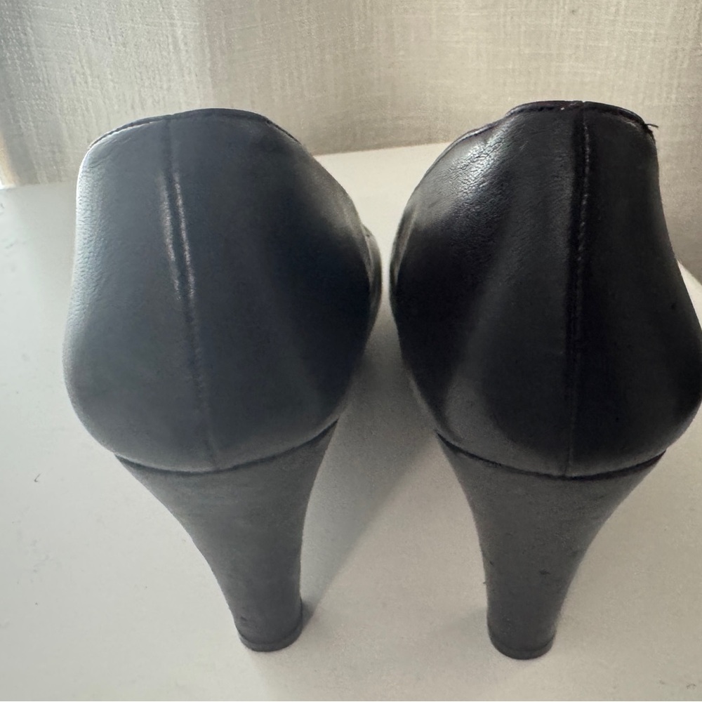 Chie Mihara Plum Leather Heels - Picture 5 of 9
